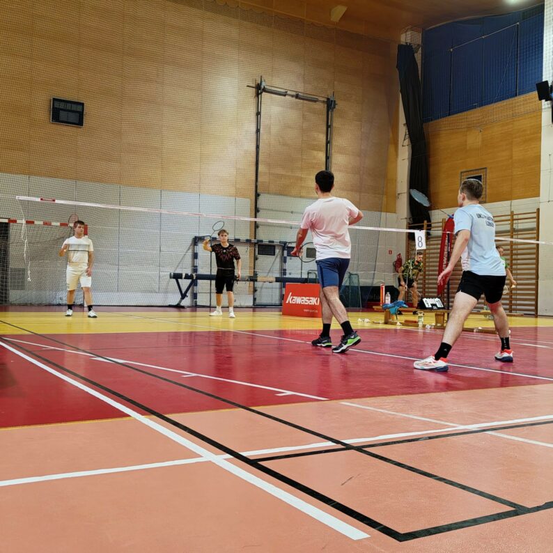 V Otwarte Mistrzostwa w Badmintonie Luboń 27.02-1.3.2026